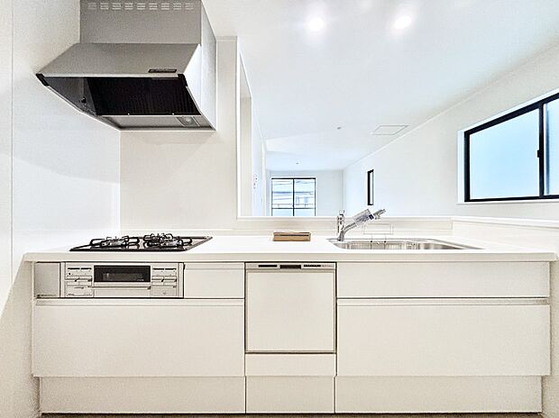 毎日使うキッチンだから、使いやすさ＆お手入れのしやすさにこだわりました。 