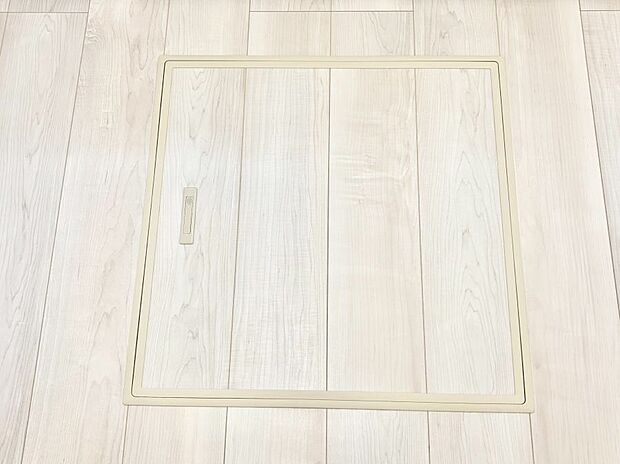 床下収納付き!日用品・非常用品の収納にも大活躍。