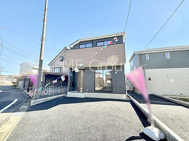 たっぷりの陽光と開放感に包まれる明るい住まい