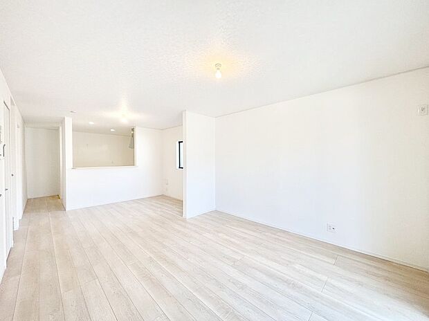 ご家族が自然と集まり、賑やかな笑い声で包まれる憩いの空間になりそうですね!