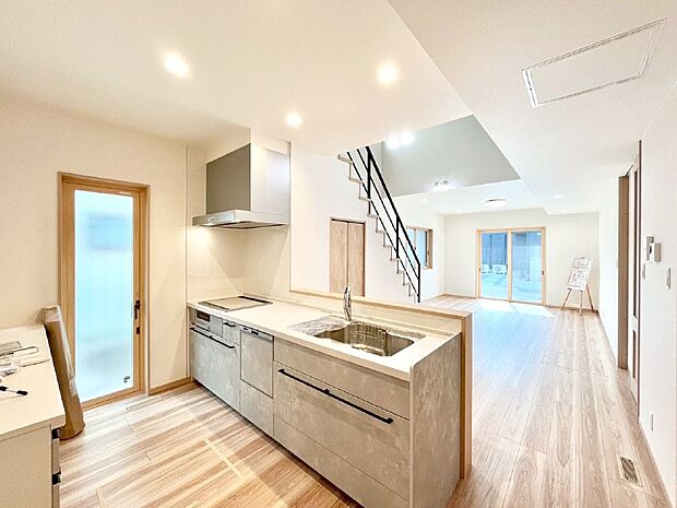 お料理を効率的に、楽しく!システムキッチン