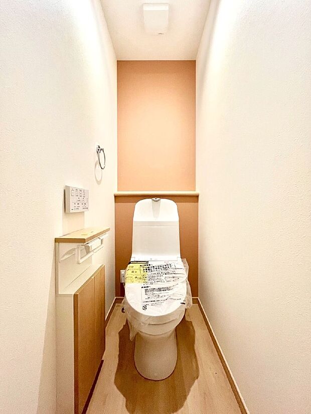 トイレは1階と2階それぞれに配置されていてとても便利です。 