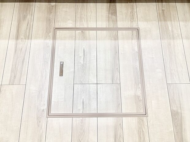 床下収納付き!日用品・非常用品の収納にも大活躍。