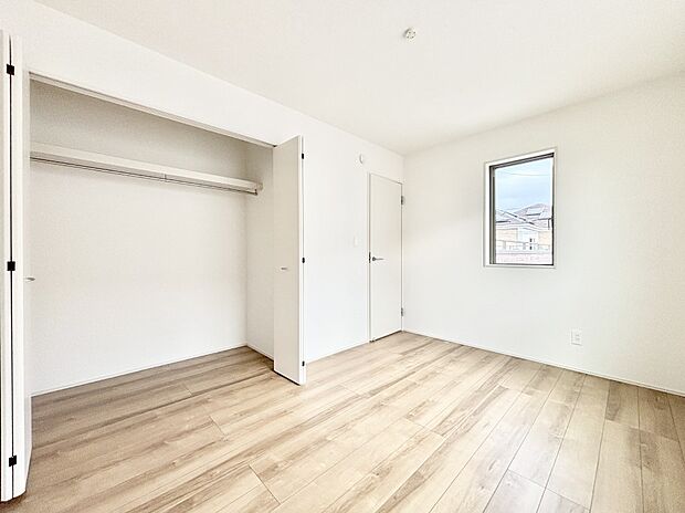 収納が充実しているので、居住スペースを広く使えます。