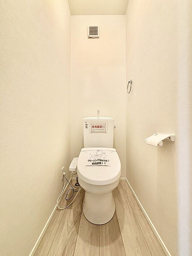 トイレは安心の2箇所！朝のバタバタも一安心です。 
