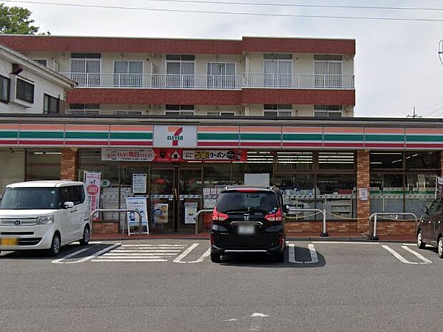 コンビニ 93m セブン-イレブン 東浦和3丁目店