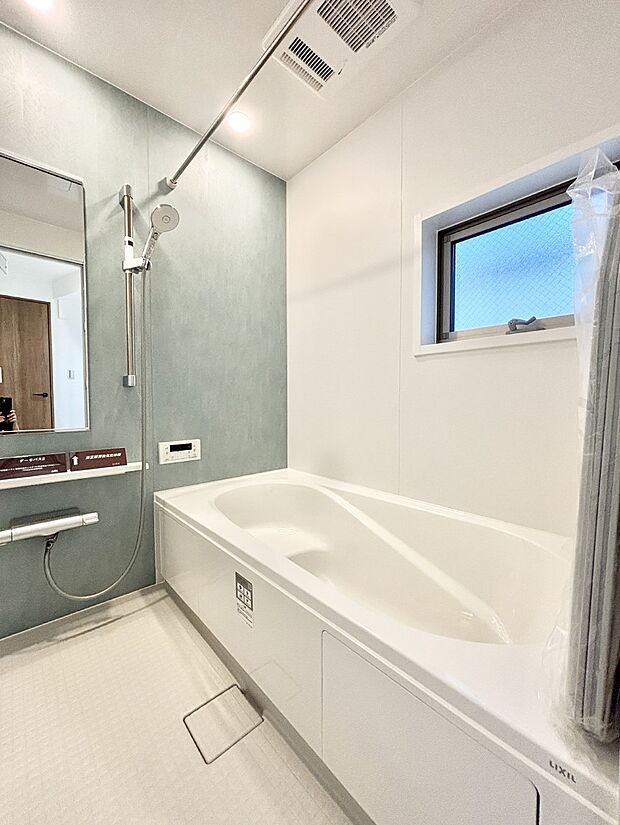 一日の疲れを癒やす大切なバスタイム。ゆっくりとお風呂を楽しんで疲れをとりたいですね！  