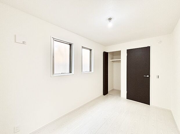 収納が充実しているので居住スペースを広々使えます