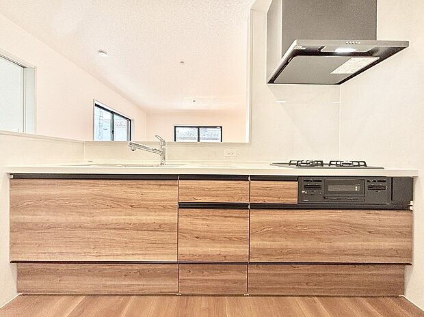 毎日使うキッチンだから、使いやすさ＆お手入れのしやすさにこだわりました。 