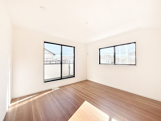 ナチュラルなフローリングはどんなインテリアにもマッチ。  