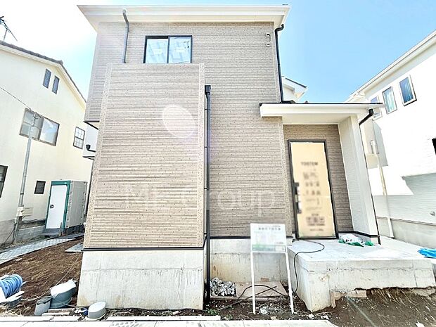 洗練された外観、上質な住空間が広がる室内は永く安心して過ごせる住居です。