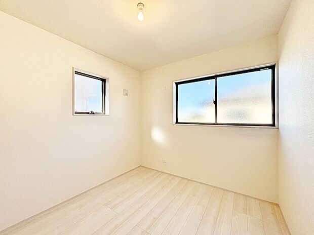 2面採光で明るさ&風通し良好!