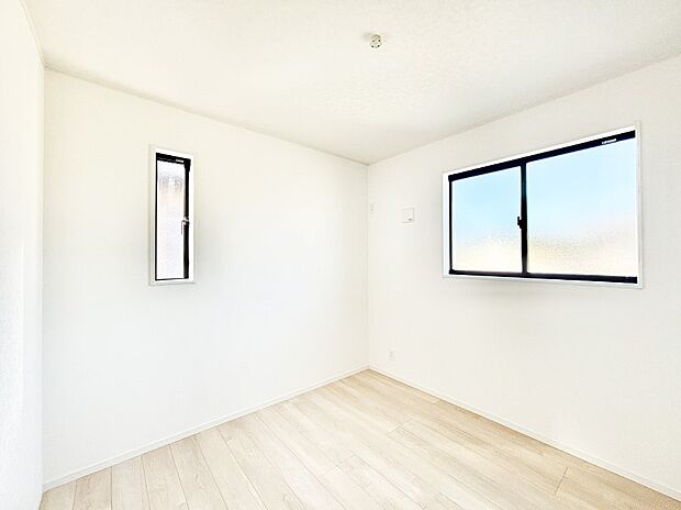 爽やかな日差しがお部屋全体を優しく包み込んでくれます