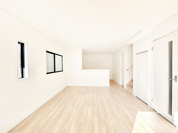 どこにいても家族のつながりを感じられるコミュニケーションリビング。