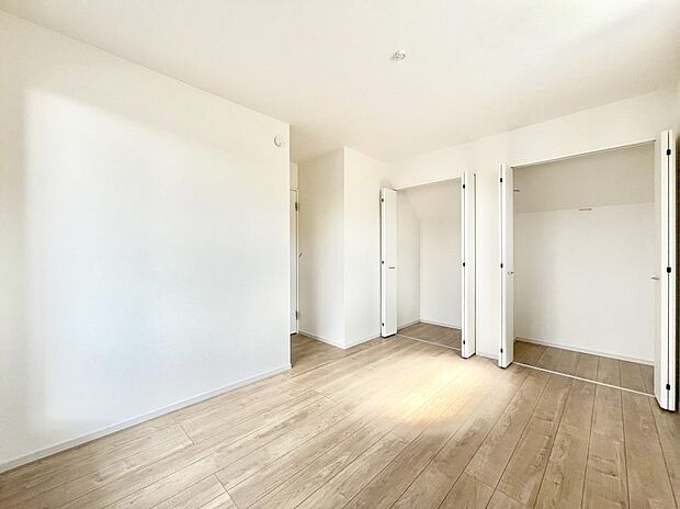 ナチュラルなフローリングはどんなインテリアにもマッチ。  