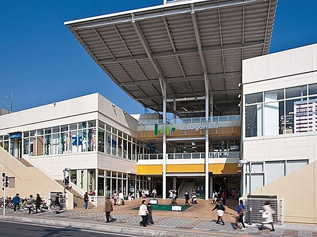 ショッピングセンター 3300m ララガーデン春日部