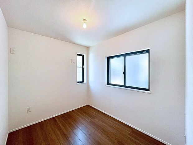 2面採光を確保した明るい空間。家族みんなが快適な暮らしを実現する設計です。