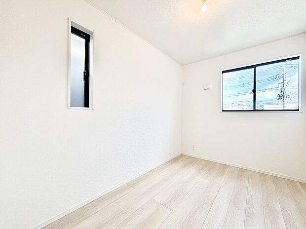 爽やかな日差しがお部屋全体を優しく包み込んでくれます