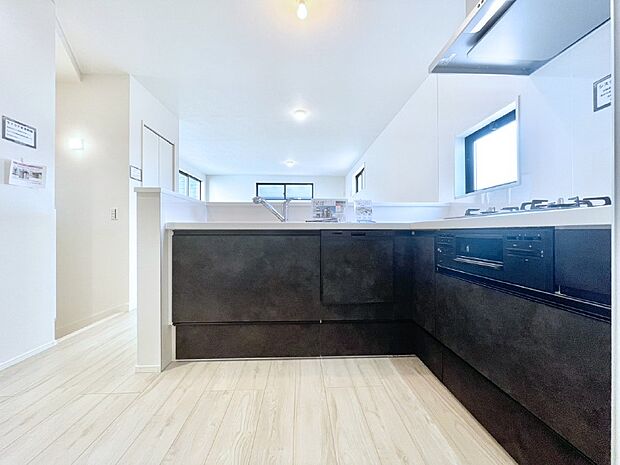 お料理を効率的に、楽しく！システムキッチン  