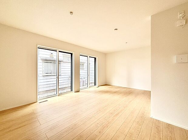 住む方の個性が引き出される、インテリアを考えるのが楽しみなリビングです！ 