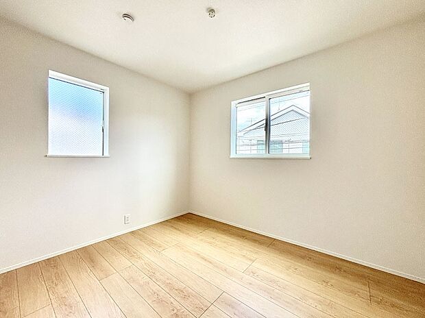 2面採光で明るさ＆風通し良好！