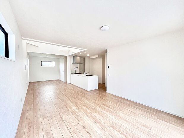 住む方の個性が引き出される、インテリアを考えるのが楽しみなリビングです！   