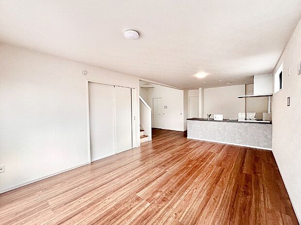 住む方の個性が引き出される、インテリアを考えるのが楽しみなリビングです