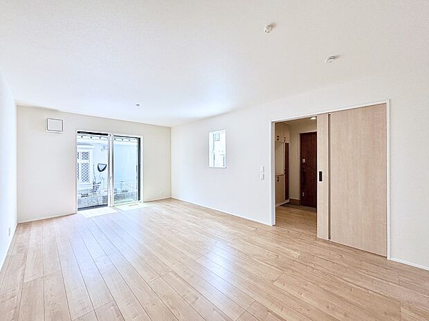 住む方の個性が引き出される、インテリアを考えるのが楽しみなリビングです！ 