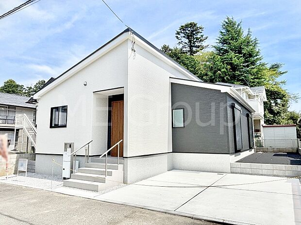 洗練された外観、上質な住空間が広がる室内は永く安心して過ごせる住居です。 