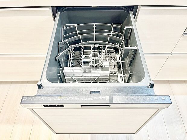 面倒なお片づけは食洗機にお任せ!家事の負担が減って、時間にも気持ちにもゆとりができます。