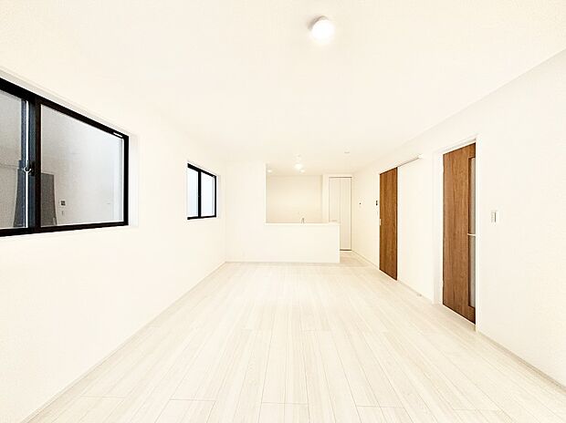 住む方の個性が引き出される、インテリアを考えるのが楽しみなリビングです！