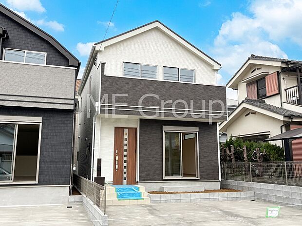 溢れる陽光でご家族の笑顔も輝く