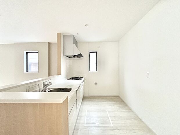 ゆとりあるキッチンではご家族と楽しくお料理ができます。