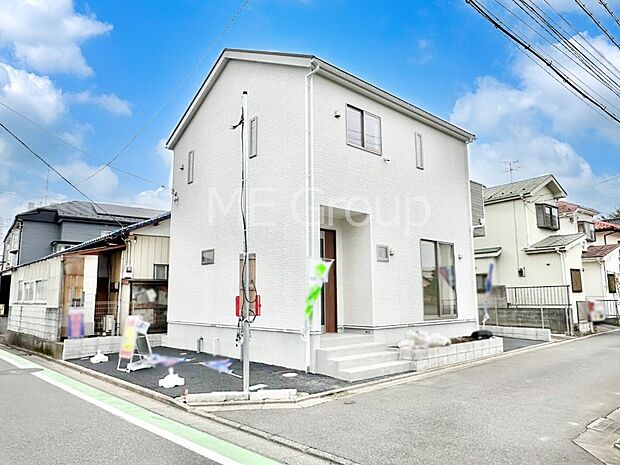 たっぷりの陽光と心地よい風が舞い込む住まい