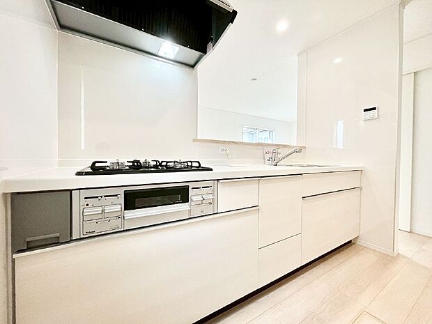 毎日使うキッチンだから、使いやすさ＆お手入れのしやすさにこだわりました。 