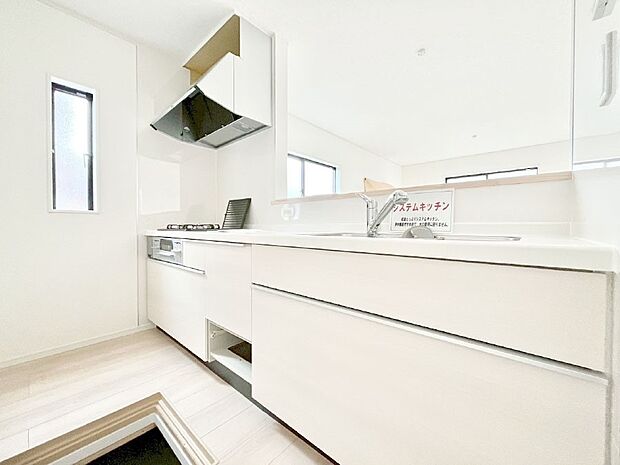 毎日使うキッチンだから、使いやすさ＆お手入れのしやすさにこだわりました。  