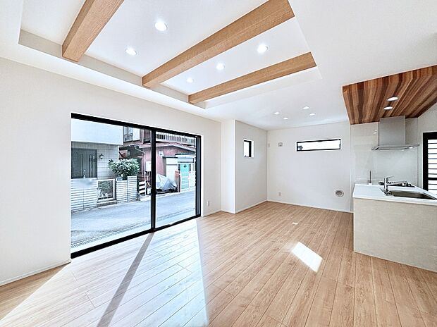 住む方の個性が引き出される、インテリアを考えるのが楽しみなリビングです!