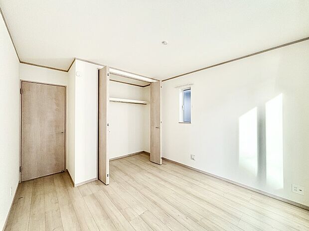 ナチュラルなフローリングはどんなインテリアにもマッチ