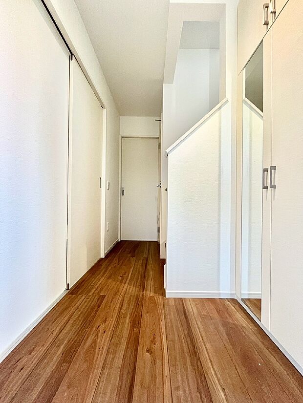 明るい玄関はお客様をお出迎えするのにぴったりです!