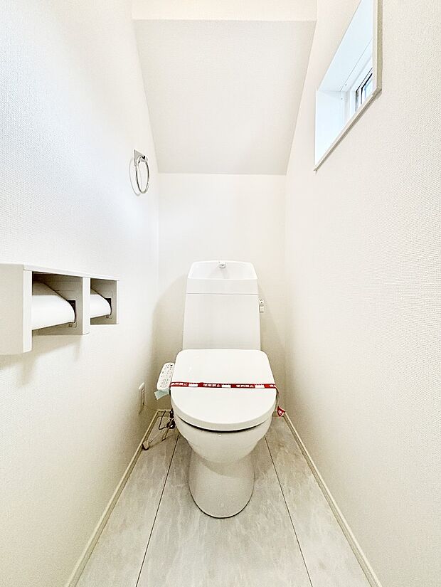 トイレは温水洗浄機能付き