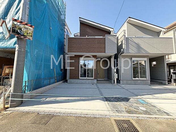 溢れる陽光でご家族の笑顔も輝く