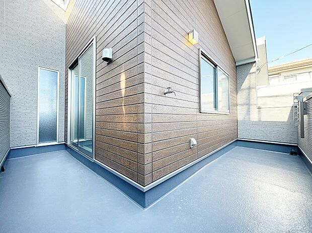 風通しの良いバルコニー