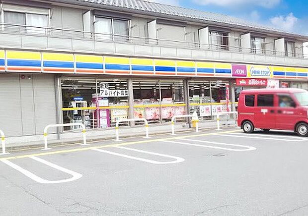 コンビニ 100m ミニストップ さいたま奈良町店