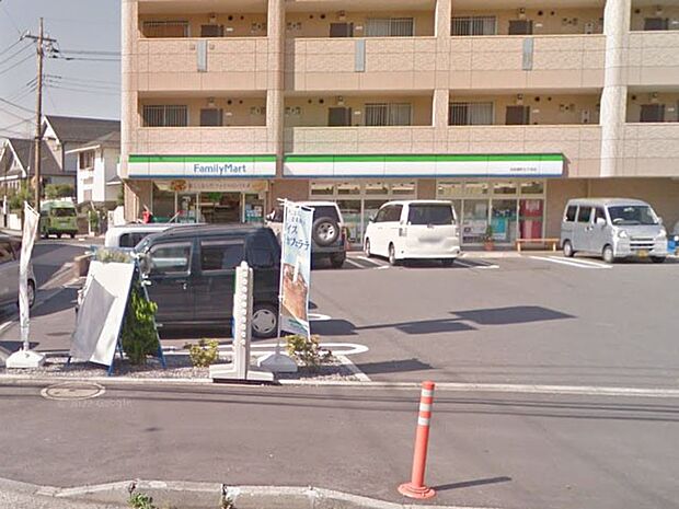 コンビニ 500m ファミリーマート柏松葉町七丁目店