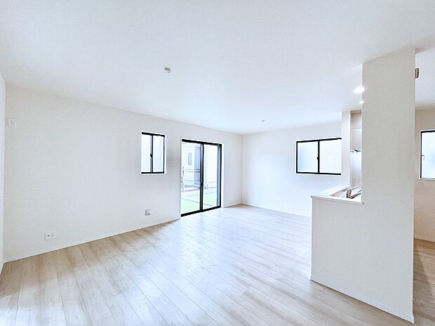 住む方の個性が引き出される、インテリアを考えるのが楽しみなリビングです!