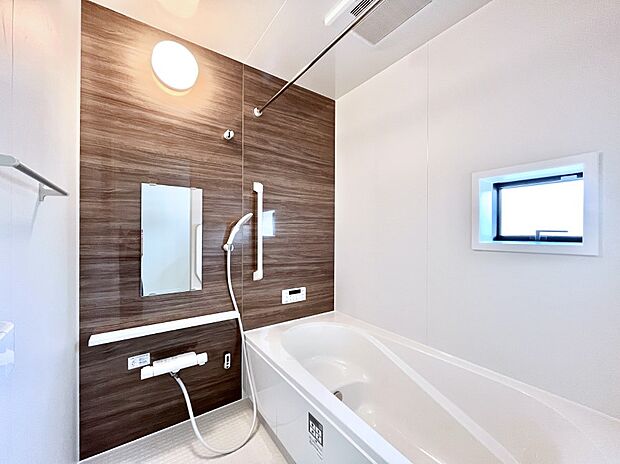 一日の疲れを癒やす大切なバスタイム。ゆっくりとお風呂を楽しんで疲れをとりたいですね！  