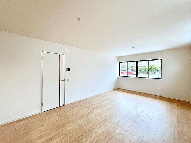 住む方の個性が引き出される、インテリアを考えるのが楽しみなリビングです！ 