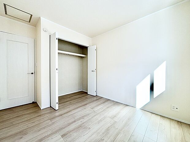 収納が充実しているので居住スペースを広々使えます