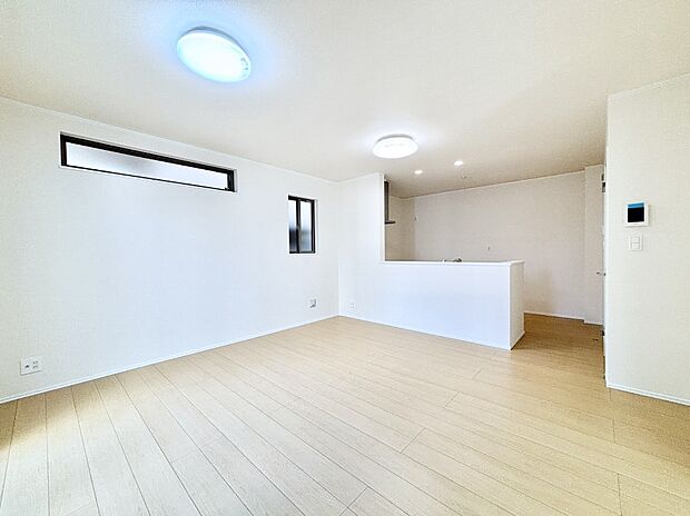 住む方の個性が引き出される、インテリアを考えるのが楽しみなリビングです！ 