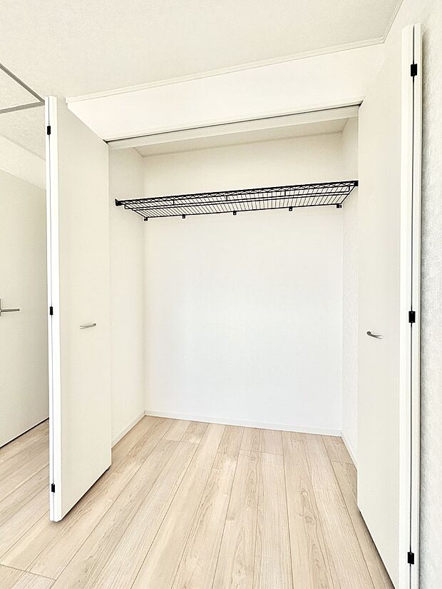 たっぷりの収納スペースで快適に暮らせそう